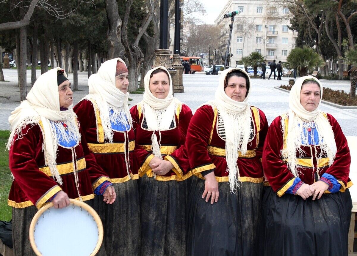 ''Nənələr'' folklor qrupunun 89 yaşlı üzvü vəfat etdi - FOTO