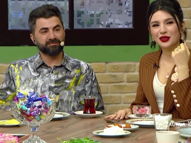 ''Toylara ən çox aparılan müğənnidir, amma səsi yoxdur''