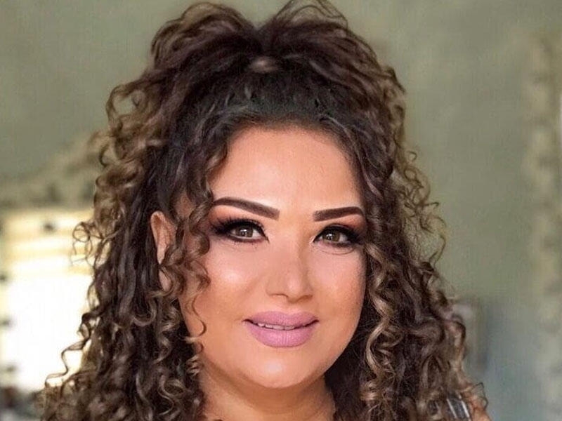 ''Müğənniyə ərə gedəcəkdim, anam icazə vermədi''