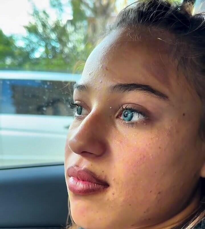 Həmin ''qaraçı qızlar'' bu dəfə şirniyyat mağazasından oğurluq etdilər - VİDEO