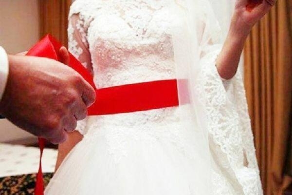 Toy günü oğlan evinin döşəməsi ÇÖKDÜ - VİDEO