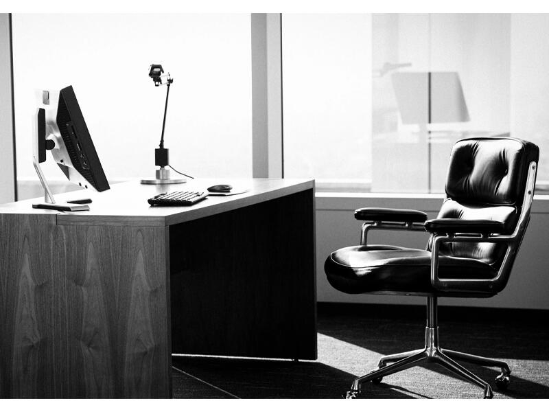 Məşhur şirkət borca düşdü, direktoru işdən çıxarılır