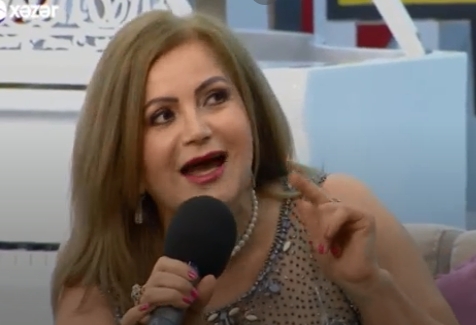 ''Gəlməyim üçün 100 min manat təklif etdi, yox dedim''