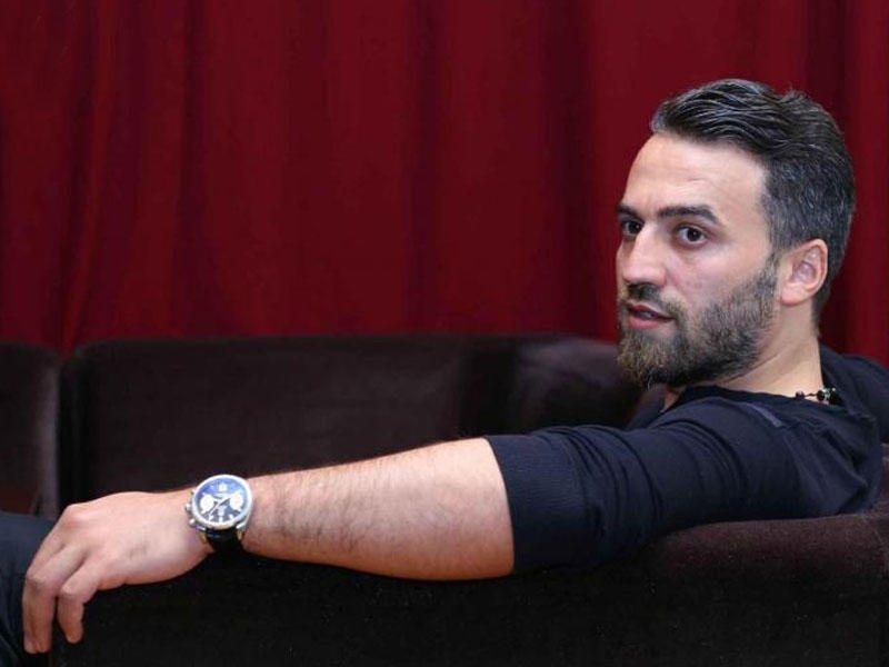 ''Böyük sənəti var, amma özünü apara bilmir''