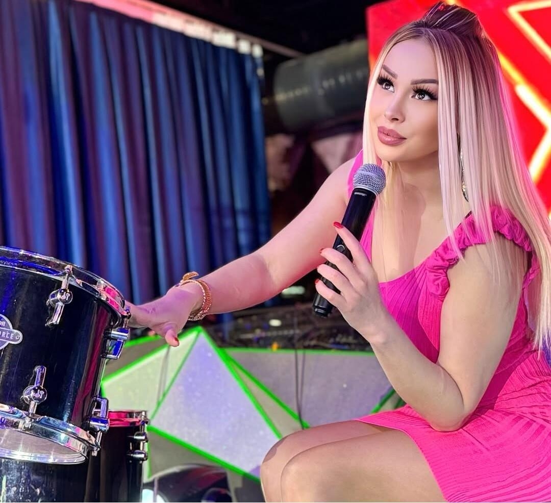 ''Məni Roza Zərgərliyə, Məleykə Əsədovaya bənzədirlər''