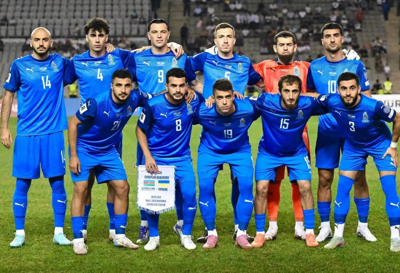 Azərbaycan İslandiyaya qarşı