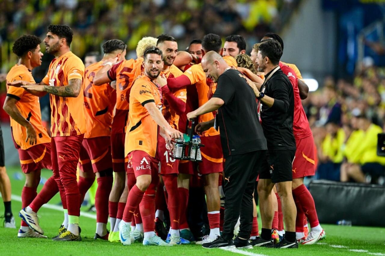 ''Qalatasaray''lı futbolçunun cəzası məlum oldu
