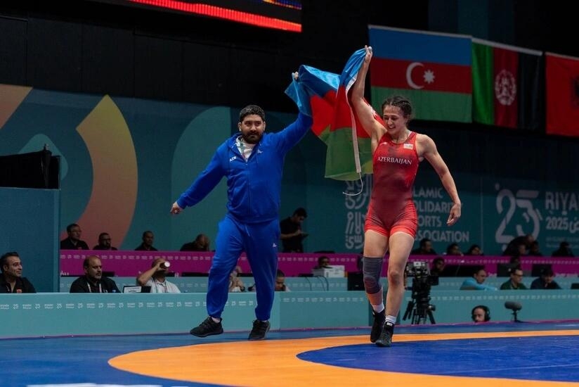 Güləşçimiz İslamiadada gümüş medal qazandı