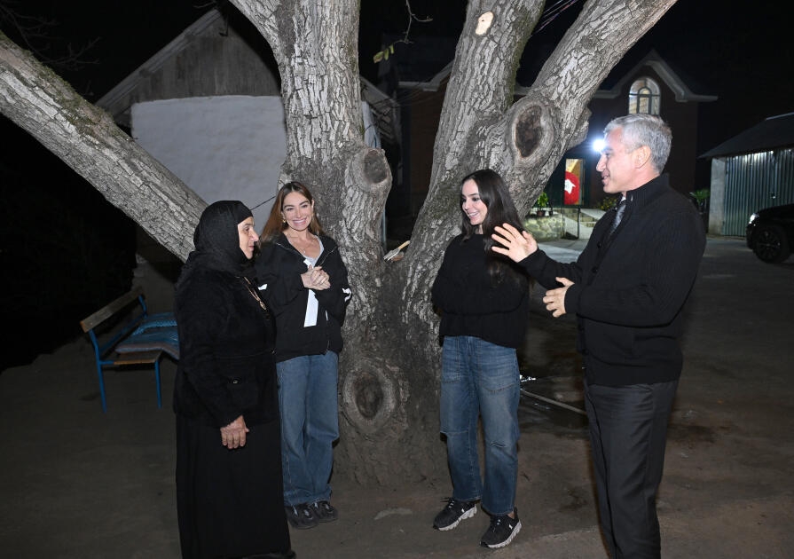 Leyla və Arzu Əliyevalar Pəncəli Teymurovun ailəsini ziyarət ediblər - FOTO