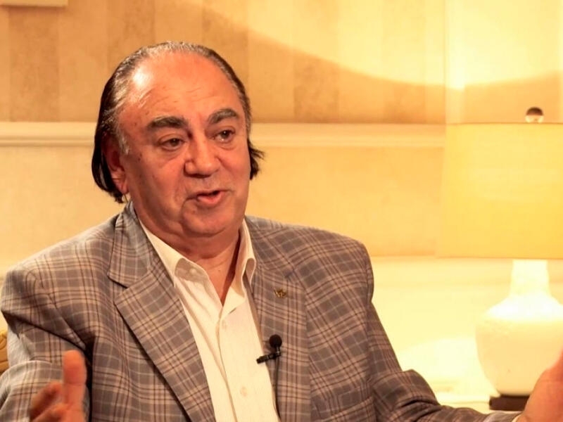 ''Onu övladlıqdan silmişəm''