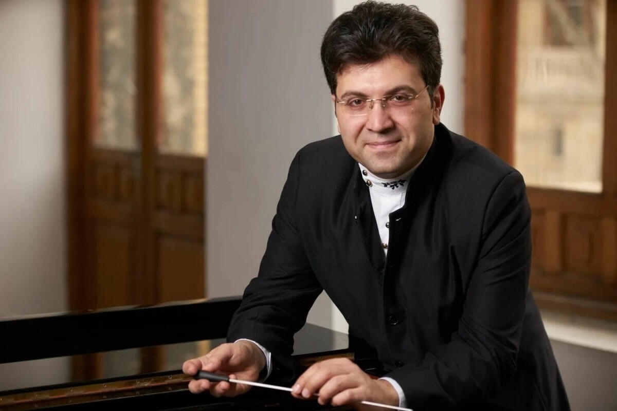 Əyyub Quliyev Dövlət Kamera Orkestrinə dirijor təyin edildi