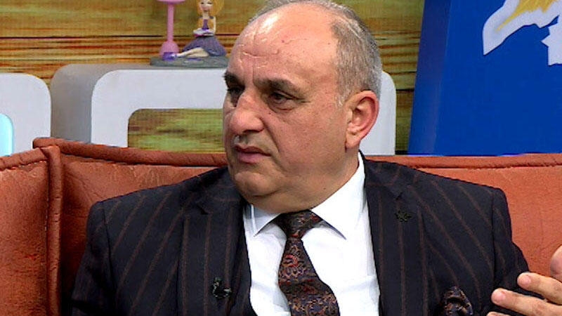 Yubileyi olan xanəndə: ''Elə bilirəm, toz-torpaq içində oynayıram''