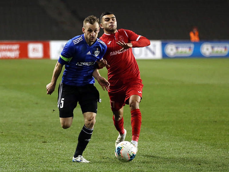 ''Qarabağ'' ''Neftçi''nin rekordunu təkrarladı