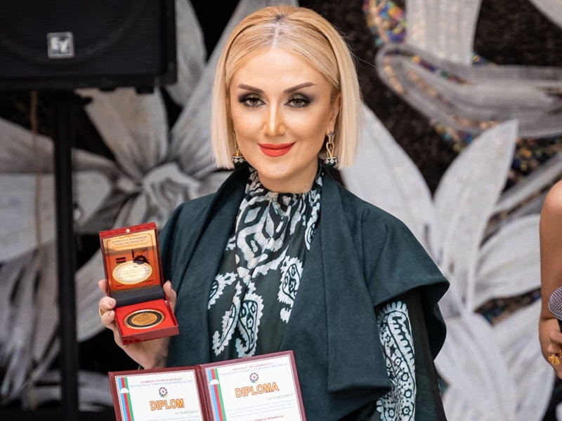 Gülnarə Xəlilova qızıl medalla təltif edildi - FOTO