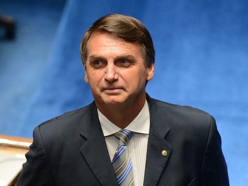 Braziliya Prezidenti hamamda yıxıldı, xəstəxanalıq oldu