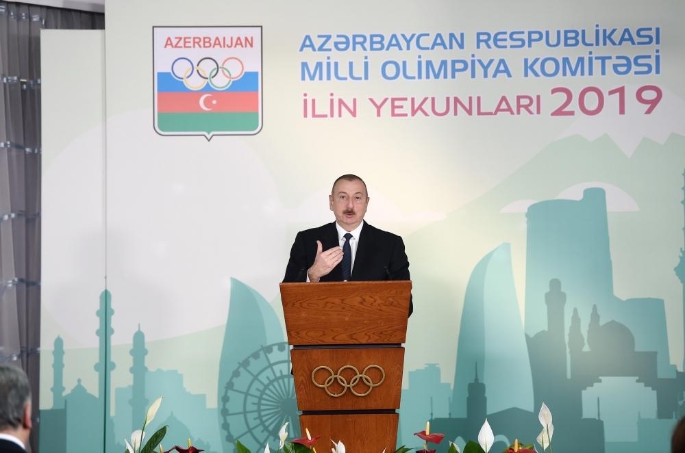 Prezident İlham Əliyev: ''Məhz mənəvi dəyərlərimizə bağlı və böyük intellektual potensiala malik olan gənclər bizim gələcəyimizi, müstəqil Azərbaycanın uğurlu gələcəyini təmin edəcəklər''