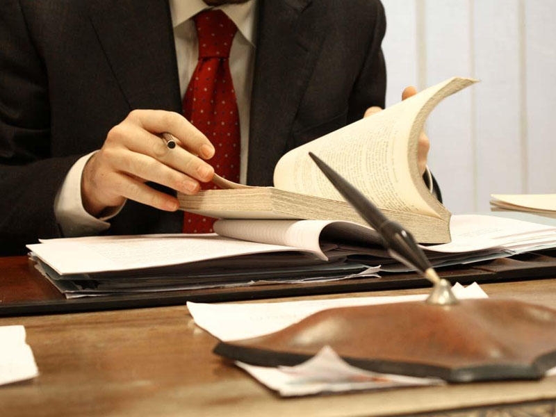 Azərbaycanda dövlət hesabına hüquqi yardım 3 dəfə artırılıb