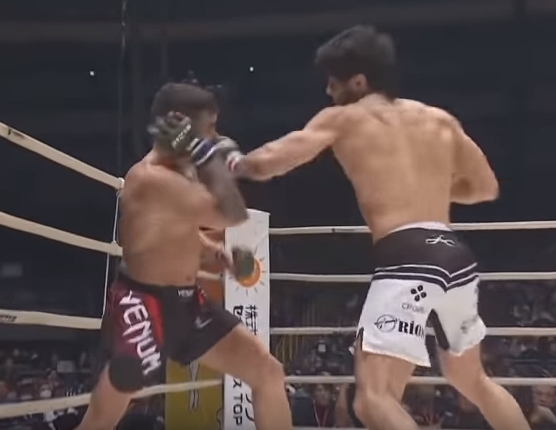 Tofiq Musayev MMA üzrə nüfuzlu turnirdə ''Pitbull''u BELƏ MƏĞLUB ETDİ - VİDEO