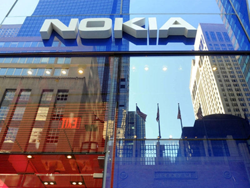 “Nokia” əfsanəvi telefonunu yenidən satışa çıxarır