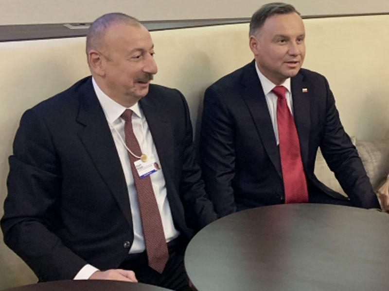 Azərbaycan Prezidenti İlham Əliyevin və Polşa Prezidenti Andjey Dudanın Davosda görüşü olub - FOTO