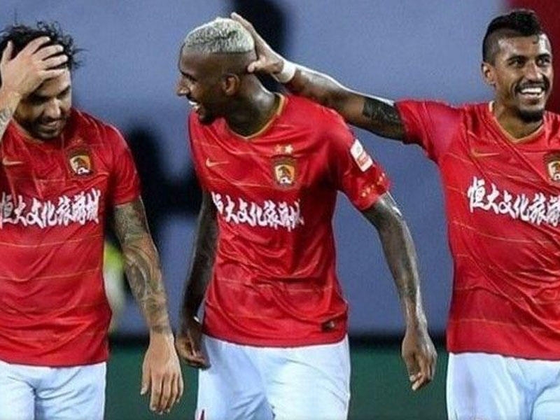 Ulduz futbolçu virus səbəbindən Çindən gedir