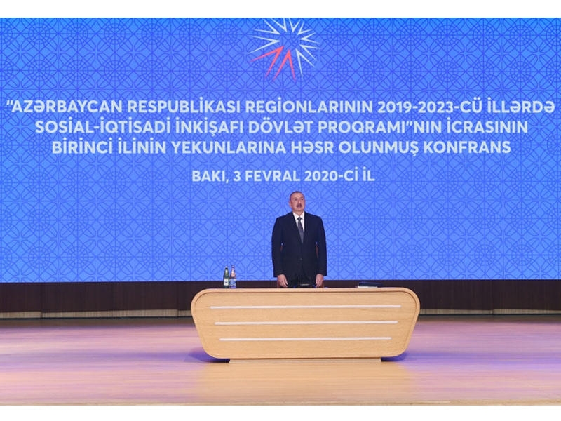 Prezident İlham Əliyev Regionların 2019-2023-cü illərdə sosial-iqtisadi inkişafı Dövlət Proqramının icrasının birinci ilinin yekunlarına həsr olunan konfransda iştirak edib - FOTO