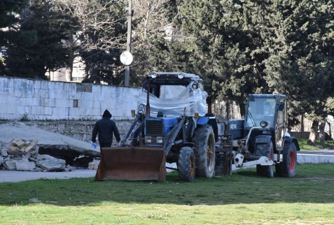 “Məhsul” stadionu sökülür, yerində yenisi tikiləcək - FOTO