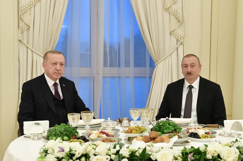 Prezident İlham Əliyev tərəfindən Türkiyə Prezidenti Rəcəb Tayyib Ərdoğanın şərəfinə ziyafət verilib - FOTO