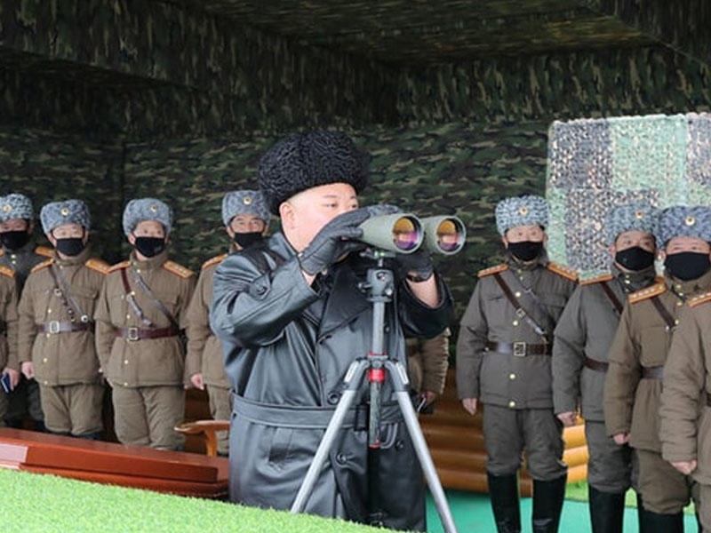 Kim Çen In koronavirusdan qorxmadığını belə göstərdi - FOTO