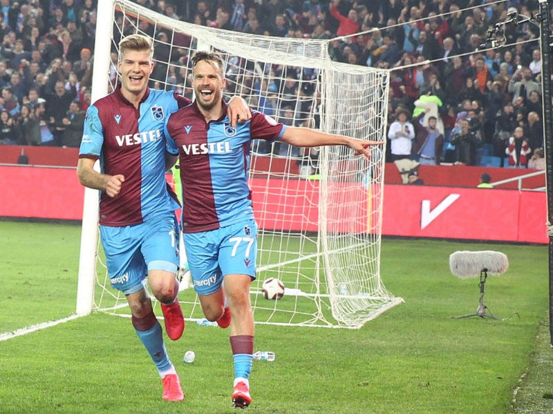 ''Trabzonspor'' ''Fənərbağça''nı məğlub etdi - VİDEO - FOTO