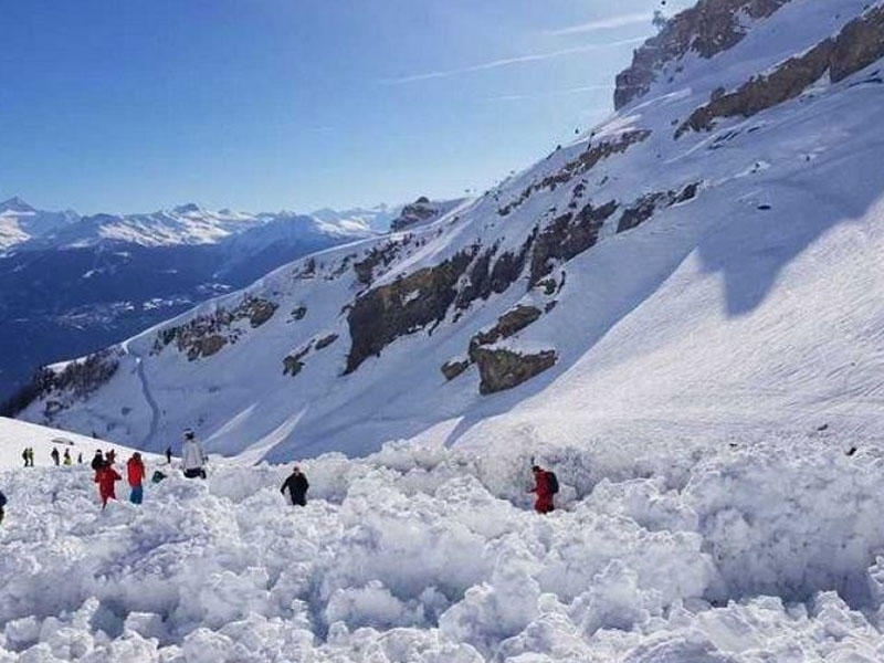 Gürcüstanda qar uçqunu nəticəsində 3 turist ölüb