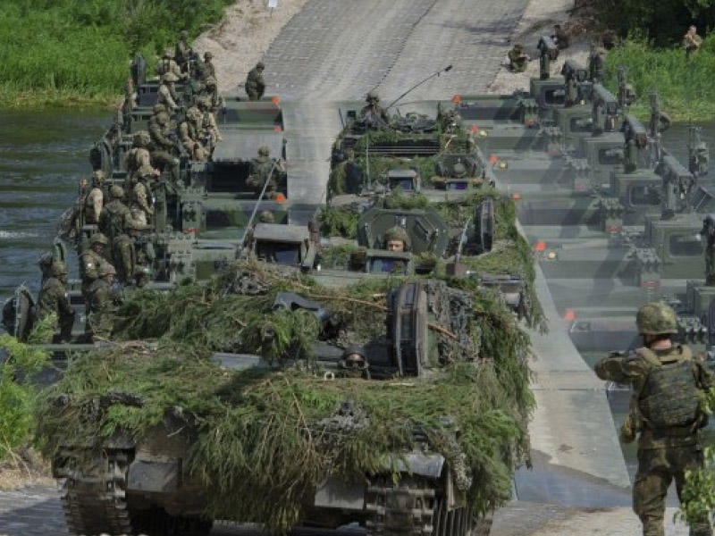 NATO Latviyada hərbi təlimlərə başlayıb