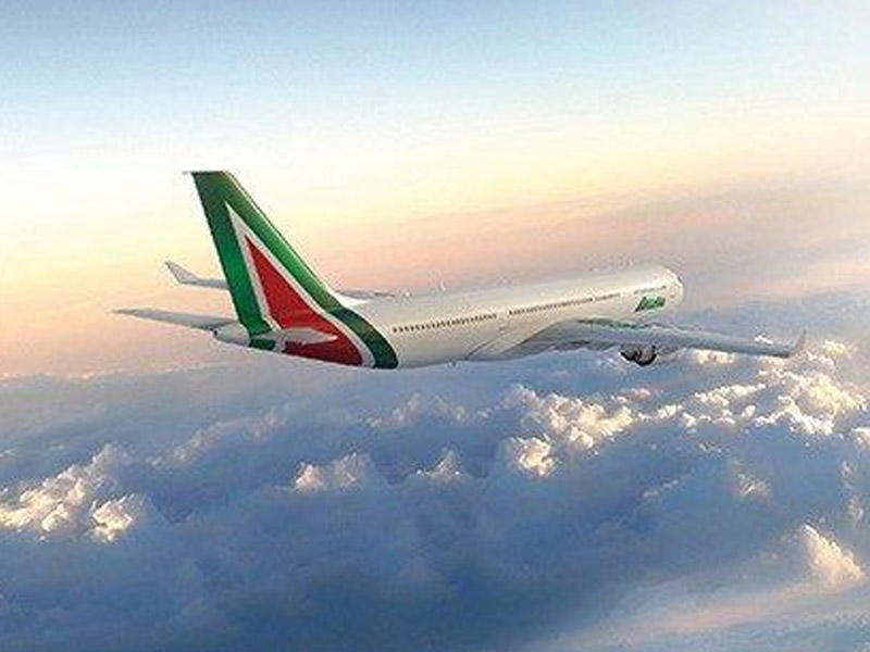 ''Alitalia'' uçuş cədvəllərini dəyişir