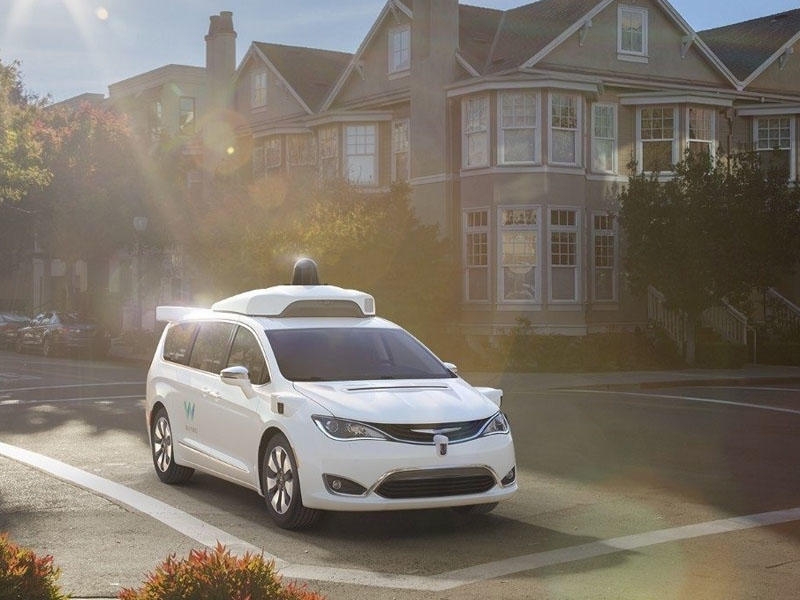 Waymo şirkəti yeni avtopilot sistemini təqdim etdi