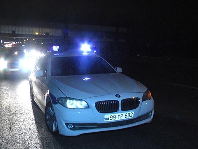 Bakıda iki avtomobil toqquşub, xəsarət alanlar var