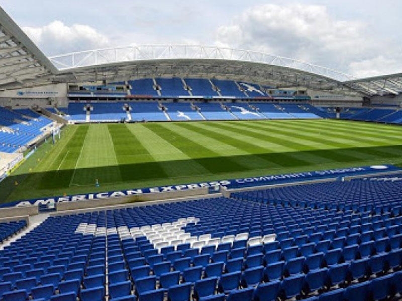 Daha bir stadion test mərkəzinə çevrildi