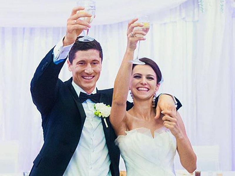 Levandovski ikinci dəfə ata oldu - FOTO