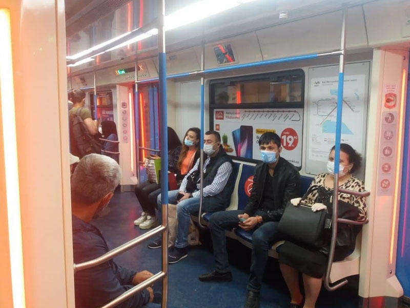 Metrodan istifadə edən sərnişinlərin sayı əvvəlki vaxtlarla müqayisədə xeyli azdır