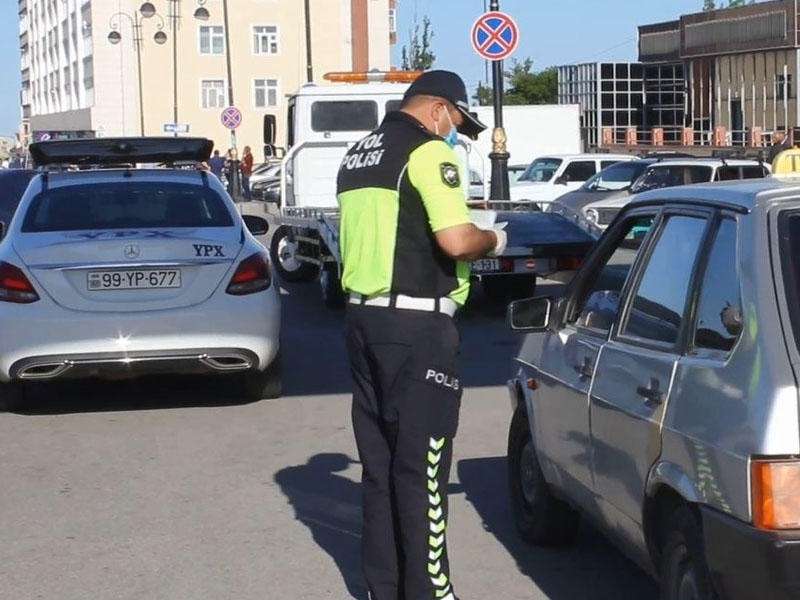 Qubada polis karantin qaydalarına nəzarəti gücləndirdi - FOTO