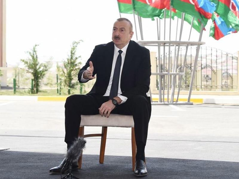 Azərbaycan Prezidenti: Məcburi köçkünlərin problemləri ardıcıl şəkildə öz həllini tapır