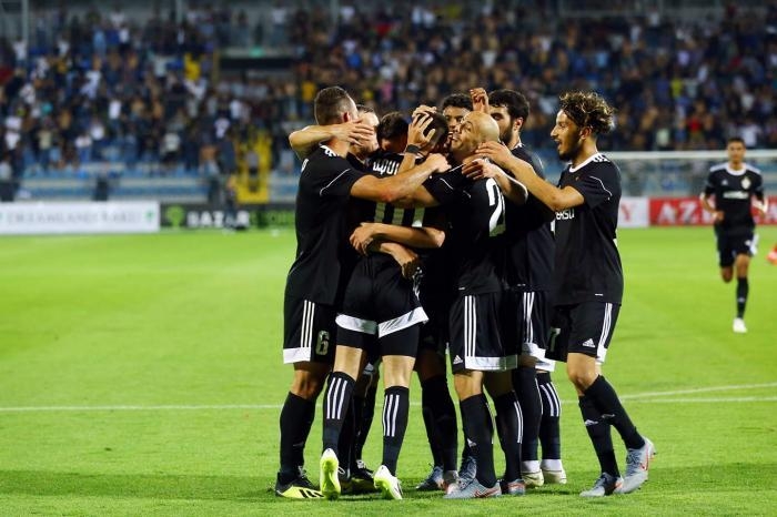 ''Qarabağ'' üç futbolçusu ilə yolları ayırdı - Rəsmi