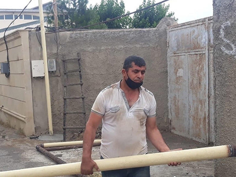 Xəttin yerini dəyişmək istədi, 1200 nəfəri qazsız qoydu - FOTO