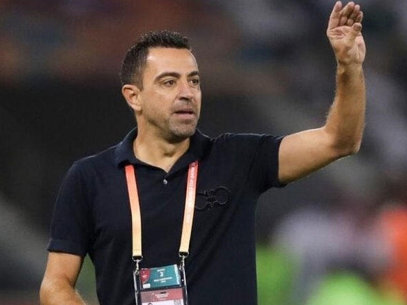 Xavi yeni müqavilə bağladı