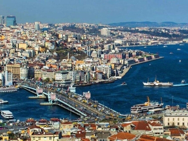 İstanbula təyin olunan yeni baş konsul jurnalist olub