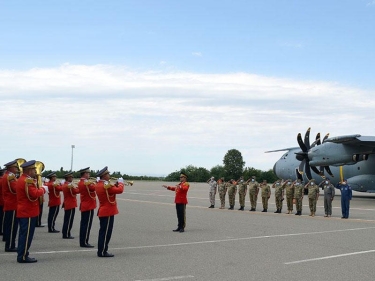 Türkiyə pilotları Gəncədə