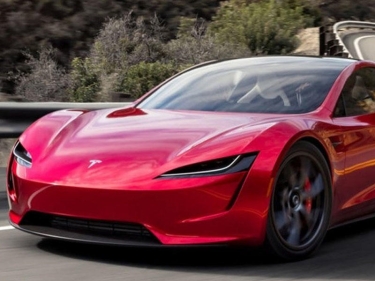 Hələ satışa çıxarılmayan Tesla Roadster-in xüsusiyyətləri və qiyməti