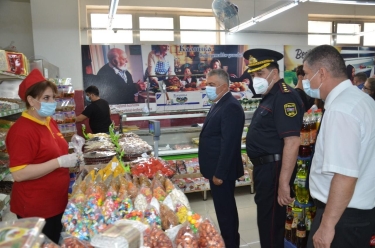 Polis reyd keçirib -  FOTO