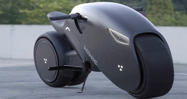 MİMİC-in animasiyalardan çıxmış kimi görünən elektrik motosikleti