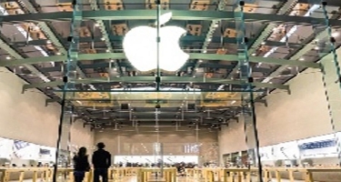 “Apple” şirkətinin kapitallaşması ilk dəfə 2 trilyon dolları ötüb