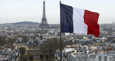 Fransanın bu şəhərində qondarma rejimin “bayrağı” asılıb - FOTO
